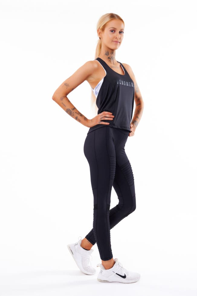 Gym Wear Sale - Mezmerize Tank Crop - Black